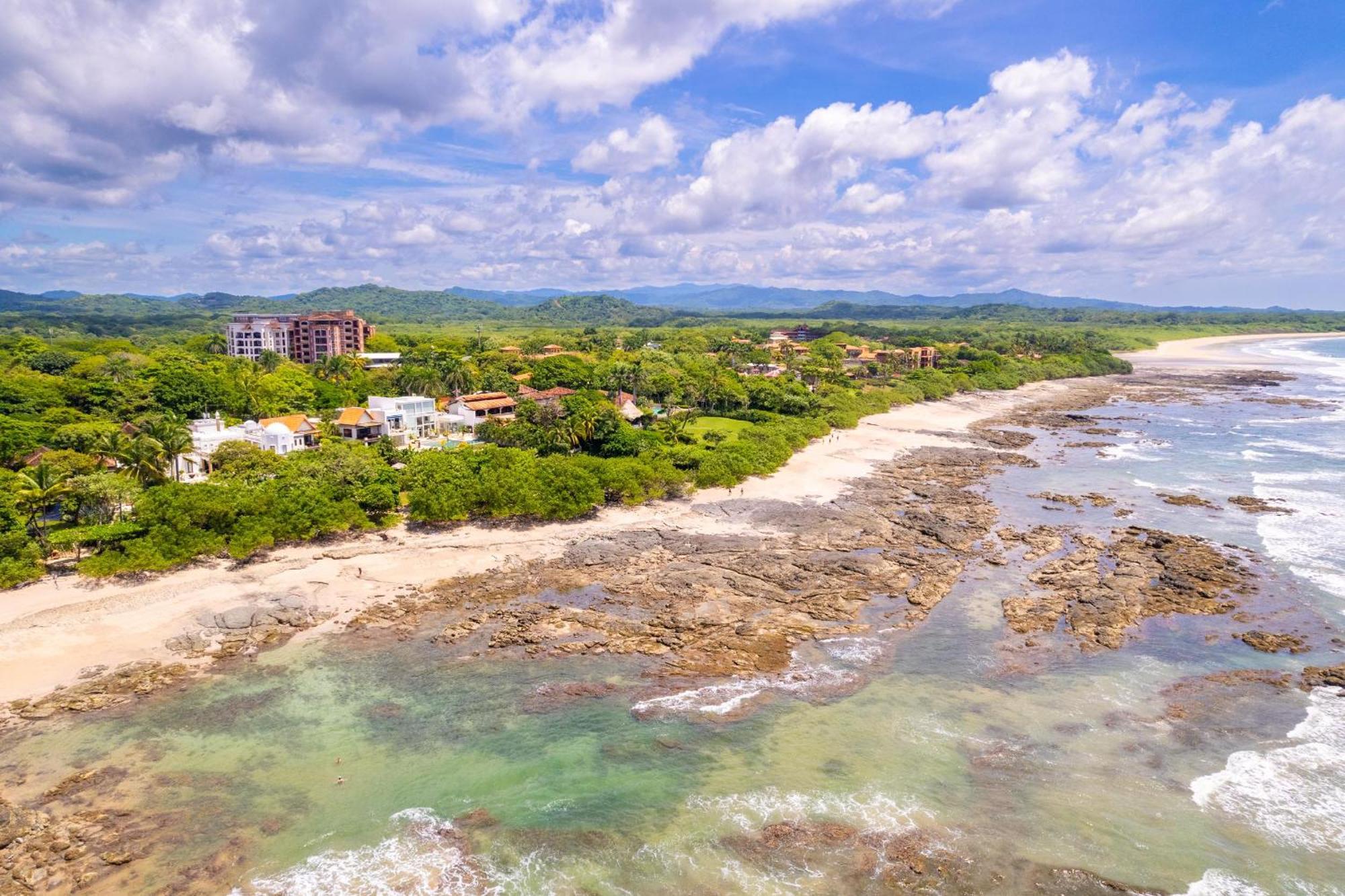 Villa Cerca Del Mar 6- 3Br House With Pool 타마린도 외부 사진